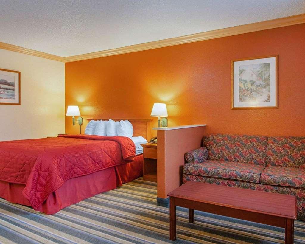 Quality Inn & Suites Medford Airport Oda fotoğraf