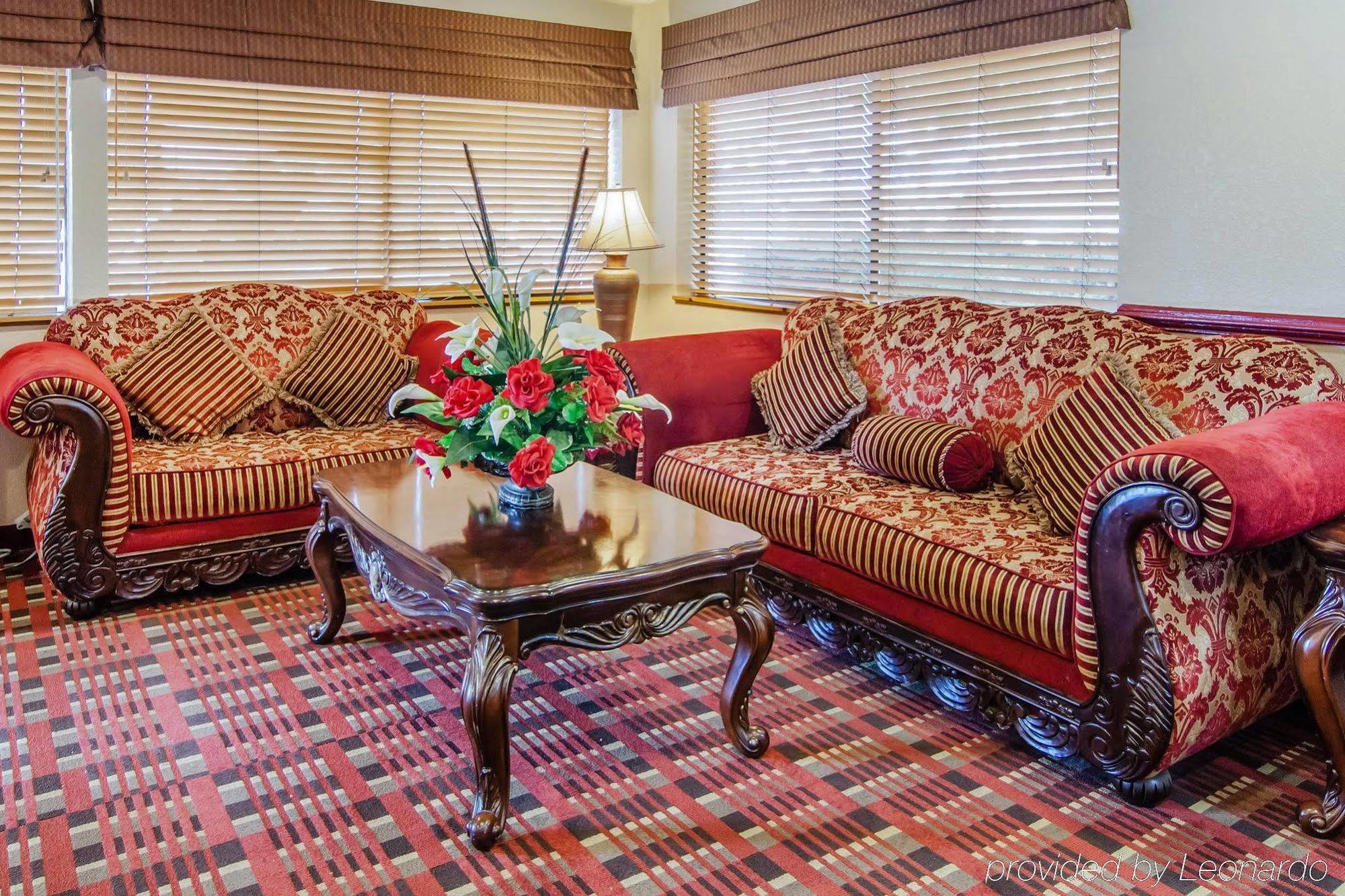 Quality Inn & Suites Medford Airport Dış mekan fotoğraf